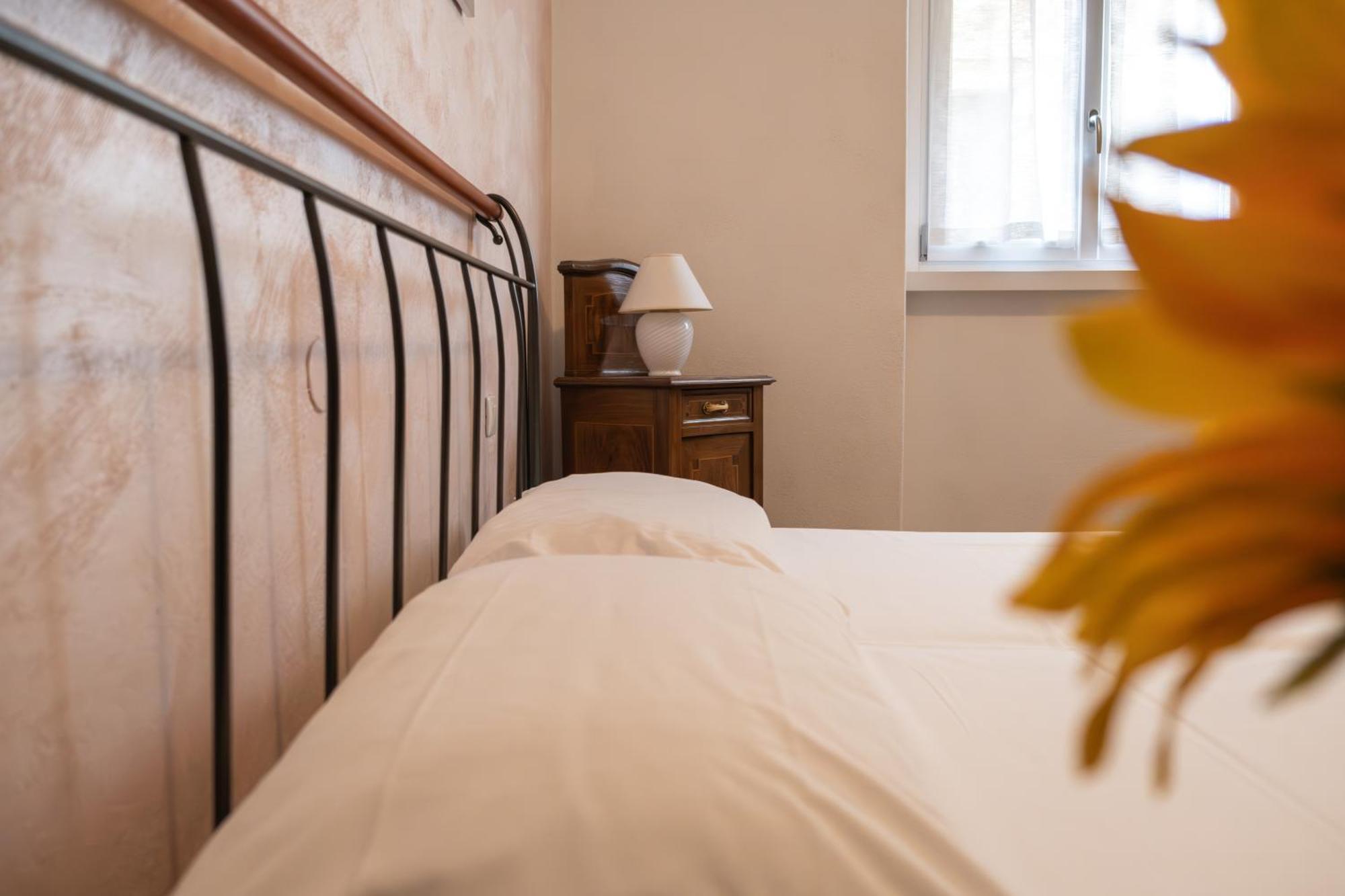 Willa Casa “La Contrada” Varenna Zewnętrze zdjęcie